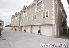 1051 Oceanfront, Long Beach, NY, 3 Bedrooms Bedrooms, 7 Rooms Rooms,2 BathroomsBathrooms,Residential Lease,For Rent,Oceanfront,0,1045640 1051 Oceanfront, Long Beach, NY, 3 Bedrooms Bedrooms, 7 Rooms Rooms,2 BathroomsBathrooms,Residential Lease,For Rent,Oceanfront,0,1045640