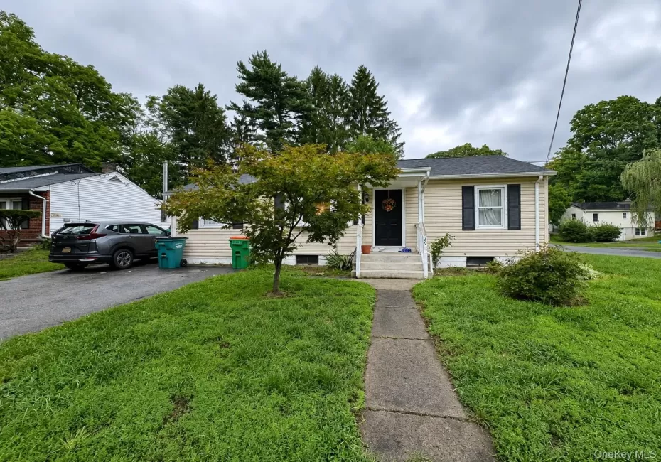 29 Madison Avenue, Hyde Park, NY, 4 Bedrooms Bedrooms, 5 Rooms Rooms,1 BathroomBathrooms,Residential,For Rent,Madison,0,1045860 29 Madison Avenue, Hyde Park, NY, 4 Bedrooms Bedrooms, 5 Rooms Rooms,1 BathroomBathrooms,Residential,For Rent,Madison,0,1045860