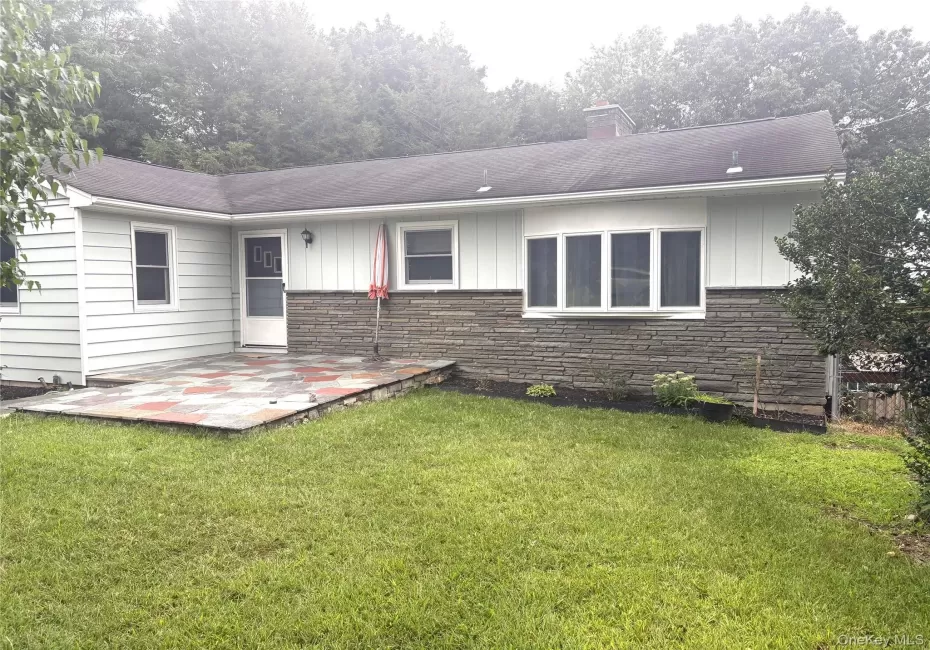 18 Robin Hill Drive, La Grange, NY, 3 Bedrooms Bedrooms, 8 Rooms Rooms,2 BathroomsBathrooms,Residential Lease,For Rent,Robin Hill,0,1045846 18 Robin Hill Drive, La Grange, NY, 3 Bedrooms Bedrooms, 8 Rooms Rooms,2 BathroomsBathrooms,Residential Lease,For Rent,Robin Hill,0,1045846
