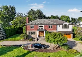 50 Echo Bay Drive, New Rochelle, NY, 5 Bedrooms Bedrooms, 11 Rooms Rooms,6 BathroomsBathrooms,Residential,For Rent,Echo Bay,0,1041927 50 Echo Bay Drive, New Rochelle, NY, 5 Bedrooms Bedrooms, 11 Rooms Rooms,6 BathroomsBathrooms,Residential,For Rent,Echo Bay,0,1041927