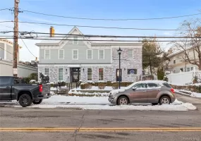 71 Main Street, Oyster Bay, NY, 1 Bedroom Bedrooms, 4 Rooms Rooms,1 BathroomBathrooms,Residential Lease,For Rent,Main,0,1035631 71 Main Street, Oyster Bay, NY, 1 Bedroom Bedrooms, 4 Rooms Rooms,1 BathroomBathrooms,Residential Lease,For Rent,Main,0,1035631