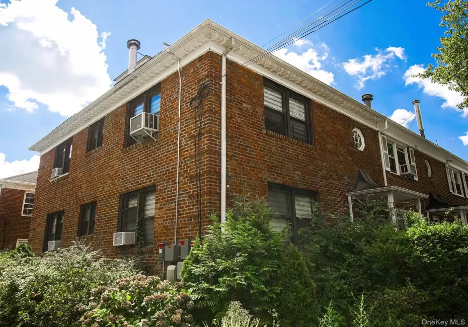 20920 42nd Avenue, New York, NY, 1 Bedroom Bedrooms, 3 Rooms Rooms,1 BathroomBathrooms,Residential Lease,For Rent,42nd,0,1045180 20920 42nd Avenue, New York, NY, 1 Bedroom Bedrooms, 3 Rooms Rooms,1 BathroomBathrooms,Residential Lease,For Rent,42nd,0,1045180