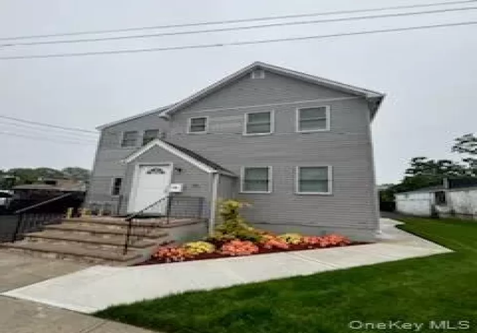 75 Carleton Avenue, Islip, NY, 3 Bedrooms Bedrooms, 5 Rooms Rooms,2 BathroomsBathrooms,Residential Lease,For Rent,Carleton,0,1045834 75 Carleton Avenue, Islip, NY, 3 Bedrooms Bedrooms, 5 Rooms Rooms,2 BathroomsBathrooms,Residential Lease,For Rent,Carleton,0,1045834