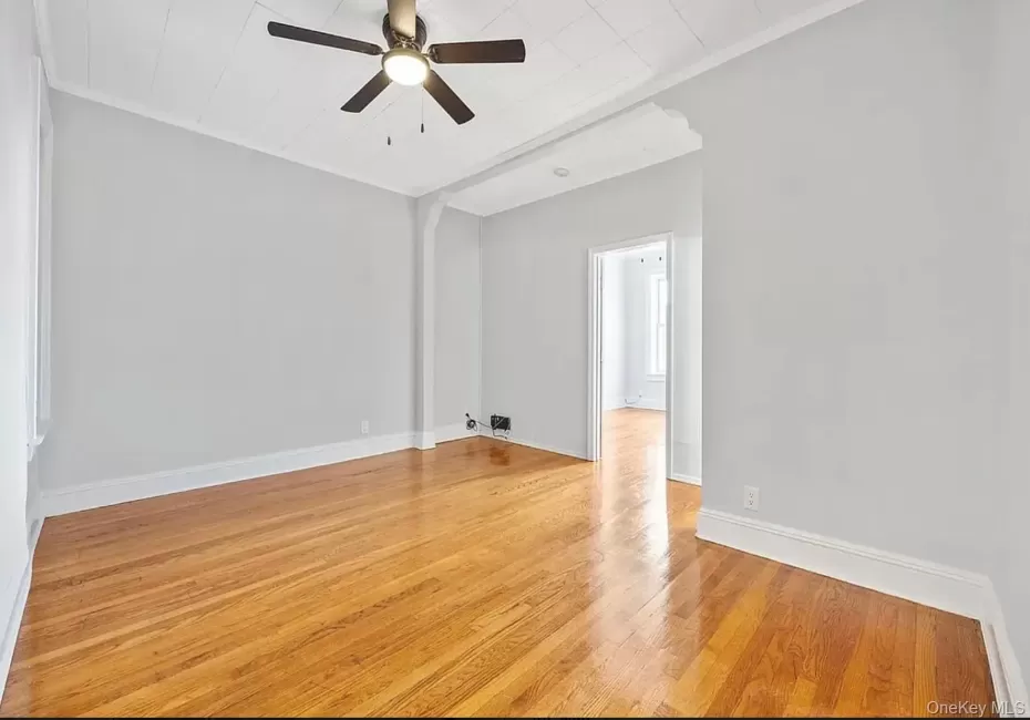 71-52 68th Street, New York, NY, 1 Bedroom Bedrooms, 3 Rooms Rooms,1 BathroomBathrooms,Residential Lease,For Rent,68th,0,1046046 71-52 68th Street, New York, NY, 1 Bedroom Bedrooms, 3 Rooms Rooms,1 BathroomBathrooms,Residential Lease,For Rent,68th,0,1046046