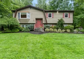 1 Earl Court, Ramapo, NY, 4 Bedrooms Bedrooms, 11 Rooms Rooms,2 BathroomsBathrooms,Residential,For Rent,Earl,0,1045140 1 Earl Court, Ramapo, NY, 4 Bedrooms Bedrooms, 11 Rooms Rooms,2 BathroomsBathrooms,Residential,For Rent,Earl,0,1045140