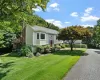 3 Douglas Drive, Mount Pleasant, NY, 3 Bedrooms Bedrooms, 8 Rooms Rooms,2 BathroomsBathrooms,Residential,For Rent,Douglas,0,1043937 3 Douglas Drive, Mount Pleasant, NY, 3 Bedrooms Bedrooms, 8 Rooms Rooms,2 BathroomsBathrooms,Residential,For Rent,Douglas,0,1043937