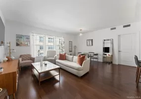 10 Byron Place, Mamaroneck, NY, 2 Bedrooms Bedrooms, 5 Rooms Rooms,2 BathroomsBathrooms,Residential Lease,For Rent,Byron,0,1044512 10 Byron Place, Mamaroneck, NY, 2 Bedrooms Bedrooms, 5 Rooms Rooms,2 BathroomsBathrooms,Residential Lease,For Rent,Byron,0,1044512