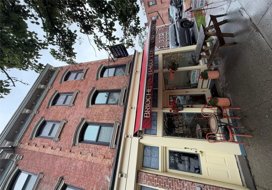 195 Main Street, Beacon, NY, 1 Bedroom Bedrooms, 6 Rooms Rooms,1 BathroomBathrooms,Residential Lease,For Rent,Main,0,1045990 195 Main Street, Beacon, NY, 1 Bedroom Bedrooms, 6 Rooms Rooms,1 BathroomBathrooms,Residential Lease,For Rent,Main,0,1045990