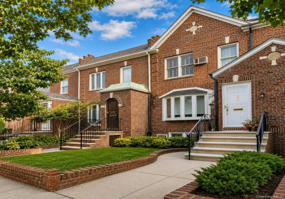 3914 Avenue T, New York, NY, 3 Bedrooms Bedrooms, 7 Rooms Rooms,2 BathroomsBathrooms,Residential,For Rent,Avenue T,0,1046115 3914 Avenue T, New York, NY, 3 Bedrooms Bedrooms, 7 Rooms Rooms,2 BathroomsBathrooms,Residential,For Rent,Avenue T,0,1046115