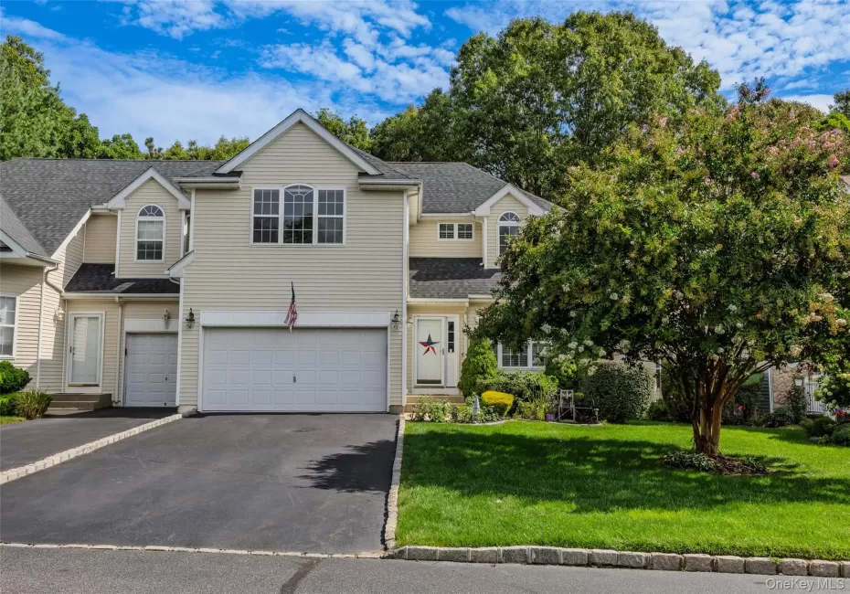4 Sunflower Ridge Road, Brookhaven, NY, 4 Bedrooms Bedrooms, 7 Rooms Rooms,3 BathroomsBathrooms,Residential,For Rent,Sunflower Ridge,0,1046047 4 Sunflower Ridge Road, Brookhaven, NY, 4 Bedrooms Bedrooms, 7 Rooms Rooms,3 BathroomsBathrooms,Residential,For Rent,Sunflower Ridge,0,1046047