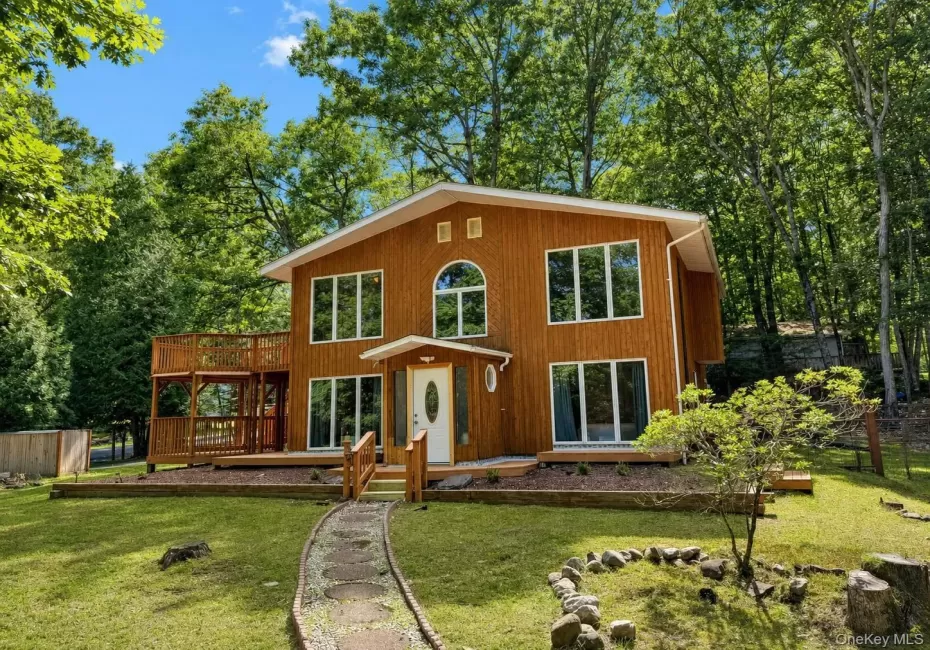 33 Buckingham Circle, Thompson, NY, 3 Bedrooms Bedrooms, 6 Rooms Rooms,2 BathroomsBathrooms,Residential,For Rent,Buckingham,0,1041893 33 Buckingham Circle, Thompson, NY, 3 Bedrooms Bedrooms, 6 Rooms Rooms,2 BathroomsBathrooms,Residential,For Rent,Buckingham,0,1041893