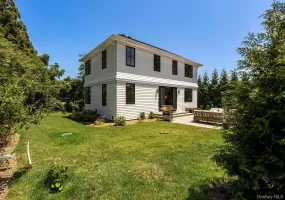 166 Greenwich Street, East Hampton, NY, 3 Bedrooms Bedrooms, 9 Rooms Rooms,2 BathroomsBathrooms,Residential,For Rent,Greenwich,0,1046325 166 Greenwich Street, East Hampton, NY, 3 Bedrooms Bedrooms, 9 Rooms Rooms,2 BathroomsBathrooms,Residential,For Rent,Greenwich,0,1046325