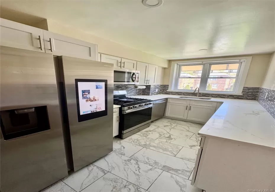 4218 Bruner Avenue, New York, NY, 3 Bedrooms Bedrooms, 5 Rooms Rooms,1 BathroomBathrooms,Residential Lease,For Rent,Bruner,0,1046381 4218 Bruner Avenue, New York, NY, 3 Bedrooms Bedrooms, 5 Rooms Rooms,1 BathroomBathrooms,Residential Lease,For Rent,Bruner,0,1046381