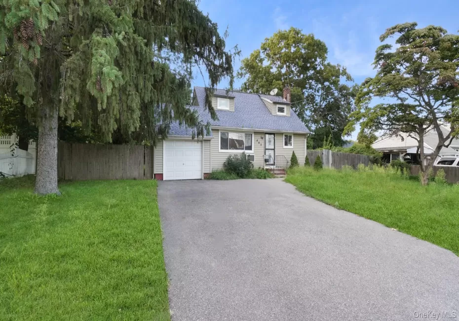 465 Clift Street, Islip, NY, 6 Bedrooms Bedrooms, 9 Rooms Rooms,2 BathroomsBathrooms,Residential,For Rent,Clift,0,1045739 465 Clift Street, Islip, NY, 6 Bedrooms Bedrooms, 9 Rooms Rooms,2 BathroomsBathrooms,Residential,For Rent,Clift,0,1045739