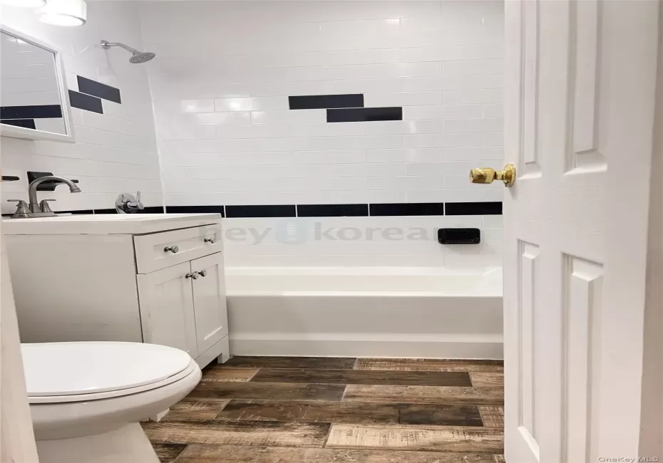 34-12 192 Street, New York, NY, 1 Bedroom Bedrooms, 3 Rooms Rooms,1 BathroomBathrooms,Residential Lease,For Rent,192,0,1046307 34-12 192 Street, New York, NY, 1 Bedroom Bedrooms, 3 Rooms Rooms,1 BathroomBathrooms,Residential Lease,For Rent,192,0,1046307