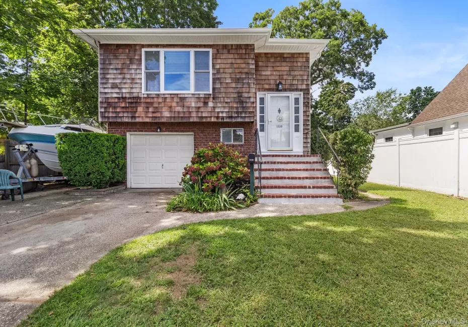 1320 Pine Acres Boulevard, Islip, NY, 4 Bedrooms Bedrooms, 10 Rooms Rooms,2 BathroomsBathrooms,Residential,For Rent,Pine Acres,0,1046243 1320 Pine Acres Boulevard, Islip, NY, 4 Bedrooms Bedrooms, 10 Rooms Rooms,2 BathroomsBathrooms,Residential,For Rent,Pine Acres,0,1046243