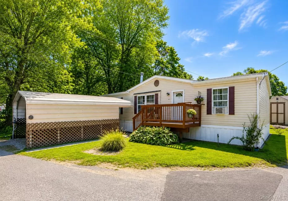 42 Feller Court, La Grange, NY, 3 Bedrooms Bedrooms, 8 Rooms Rooms,2 BathroomsBathrooms,Residential,For Rent,Feller,0,1046203 42 Feller Court, La Grange, NY, 3 Bedrooms Bedrooms, 8 Rooms Rooms,2 BathroomsBathrooms,Residential,For Rent,Feller,0,1046203
