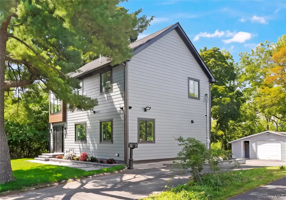 35 Harry Howard Avenue, Hudson, NY, 4 Bedrooms Bedrooms, 12 Rooms Rooms,3 BathroomsBathrooms,Residential,For Rent,Harry Howard,0,1043838 35 Harry Howard Avenue, Hudson, NY, 4 Bedrooms Bedrooms, 12 Rooms Rooms,3 BathroomsBathrooms,Residential,For Rent,Harry Howard,0,1043838