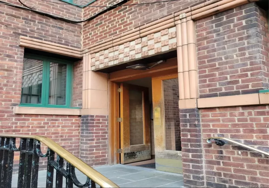 1503 Metropolitan Avenue, New York, NY, 1 Bedroom Bedrooms, 3 Rooms Rooms,1 BathroomBathrooms,Residential,For Rent,Metropolitan,0,1046266 1503 Metropolitan Avenue, New York, NY, 1 Bedroom Bedrooms, 3 Rooms Rooms,1 BathroomBathrooms,Residential,For Rent,Metropolitan,0,1046266