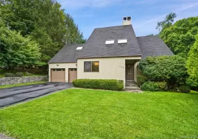 152 Arbor Crest, Somers, NY, 4 Bedrooms Bedrooms, 8 Rooms Rooms,2 BathroomsBathrooms,Residential,For Rent,Arbor,0,1045970 152 Arbor Crest, Somers, NY, 4 Bedrooms Bedrooms, 8 Rooms Rooms,2 BathroomsBathrooms,Residential,For Rent,Arbor,0,1045970