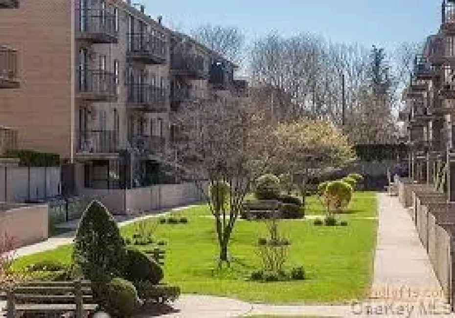 1091 72nd Street, New York, NY, 3 Bedrooms Bedrooms, 8 Rooms Rooms,3 BathroomsBathrooms,Residential,For Rent,72nd,0,913577 1091 72nd Street, New York, NY, 3 Bedrooms Bedrooms, 8 Rooms Rooms,3 BathroomsBathrooms,Residential,For Rent,72nd,0,913577