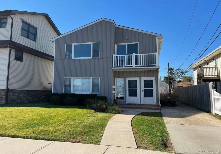 563 Neptune Boulevard, Long Beach, NY, 3 Bedrooms Bedrooms, 5 Rooms Rooms,2 BathroomsBathrooms,Residential Lease,For Rent,Neptune,0,1046393 563 Neptune Boulevard, Long Beach, NY, 3 Bedrooms Bedrooms, 5 Rooms Rooms,2 BathroomsBathrooms,Residential Lease,For Rent,Neptune,0,1046393