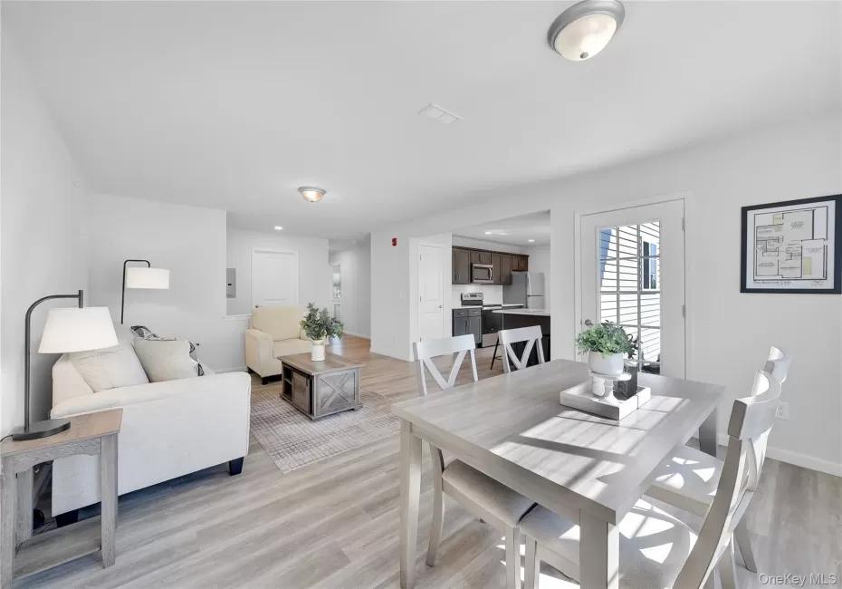206 Golf Links Road, Middletown, NY, 2 Bedrooms Bedrooms, 6 Rooms Rooms,2 BathroomsBathrooms,Residential Lease,For Rent,Golf Links,0,1042972 206 Golf Links Road, Middletown, NY, 2 Bedrooms Bedrooms, 6 Rooms Rooms,2 BathroomsBathrooms,Residential Lease,For Rent,Golf Links,0,1042972