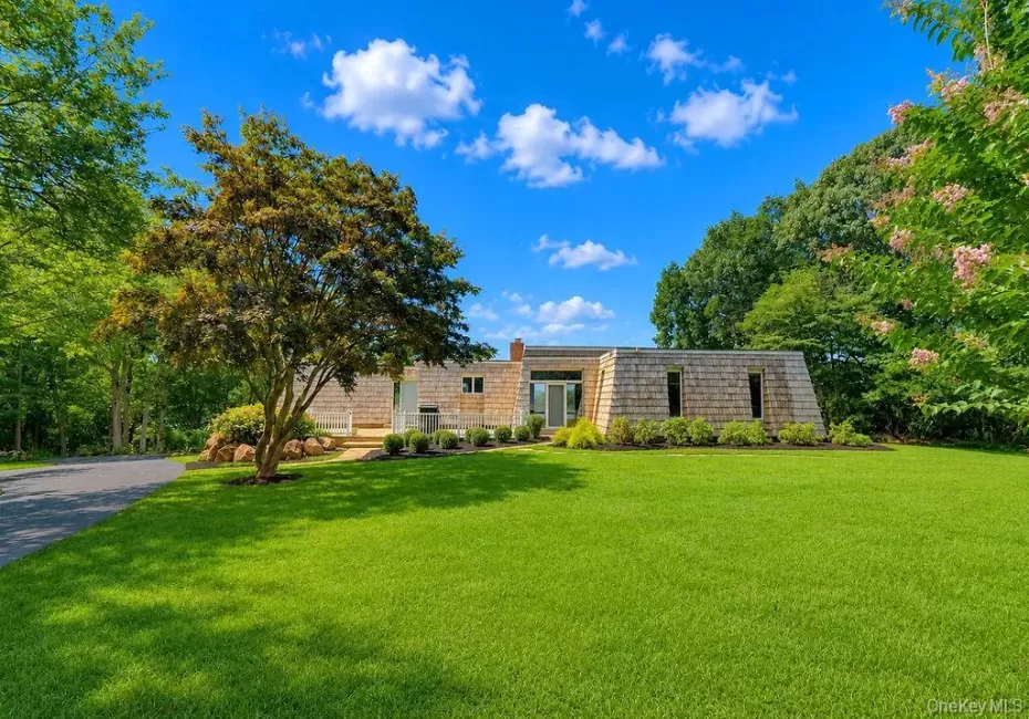 9305 Soundview Avenue, Southold, NY, 4 Bedrooms Bedrooms, 15 Rooms Rooms,3 BathroomsBathrooms,Residential,For Rent,Soundview,0,963793 9305 Soundview Avenue, Southold, NY, 4 Bedrooms Bedrooms, 15 Rooms Rooms,3 BathroomsBathrooms,Residential,For Rent,Soundview,0,963793