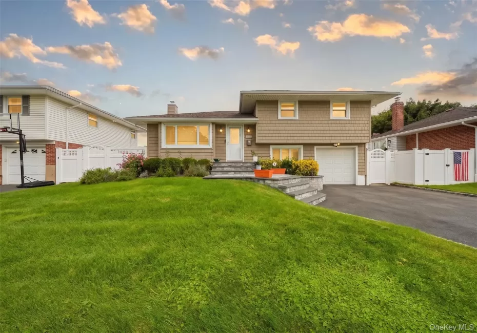 16 Spector Lane, Oyster Bay, NY, 3 Bedrooms Bedrooms, 6 Rooms Rooms,2 BathroomsBathrooms,Residential,For Rent,Spector,0,1045458 16 Spector Lane, Oyster Bay, NY, 3 Bedrooms Bedrooms, 6 Rooms Rooms,2 BathroomsBathrooms,Residential,For Rent,Spector,0,1045458
