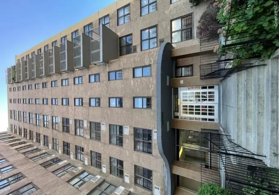 1966 Newbold Avenue, New York, NY, 2 Bedrooms Bedrooms, 5 Rooms Rooms,1 BathroomBathrooms,Residential,For Rent,Newbold,0,1042655 1966 Newbold Avenue, New York, NY, 2 Bedrooms Bedrooms, 5 Rooms Rooms,1 BathroomBathrooms,Residential,For Rent,Newbold,0,1042655