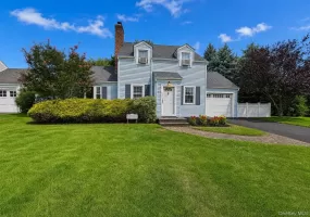 2 RUTH Place, Oyster Bay, NY, 3 Bedrooms Bedrooms, 6 Rooms Rooms,2 BathroomsBathrooms,Residential,For Rent,RUTH,0,1041833 2 RUTH Place, Oyster Bay, NY, 3 Bedrooms Bedrooms, 6 Rooms Rooms,2 BathroomsBathrooms,Residential,For Rent,RUTH,0,1041833
