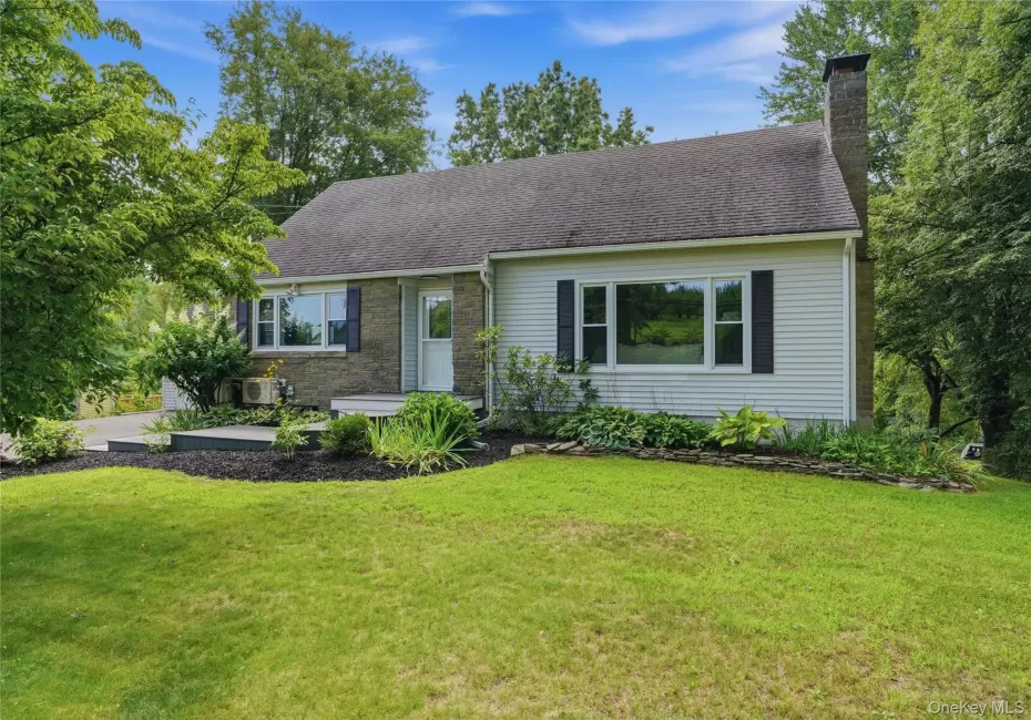 16 Gabriety Road, Lloyd, NY, 4 Bedrooms Bedrooms, 8 Rooms Rooms,3 BathroomsBathrooms,Residential,For Rent,Gabriety,0,1031669 16 Gabriety Road, Lloyd, NY, 4 Bedrooms Bedrooms, 8 Rooms Rooms,3 BathroomsBathrooms,Residential,For Rent,Gabriety,0,1031669