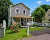 Welcome to 15 Roslyn Rd! Welcome to 15 Roslyn Rd!