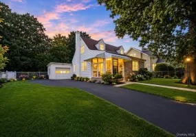 470 Ray Street, Hempstead, NY, 4 Bedrooms Bedrooms, 7 Rooms Rooms,2 BathroomsBathrooms,Residential,For Rent,Ray,0,1046229 470 Ray Street, Hempstead, NY, 4 Bedrooms Bedrooms, 7 Rooms Rooms,2 BathroomsBathrooms,Residential,For Rent,Ray,0,1046229