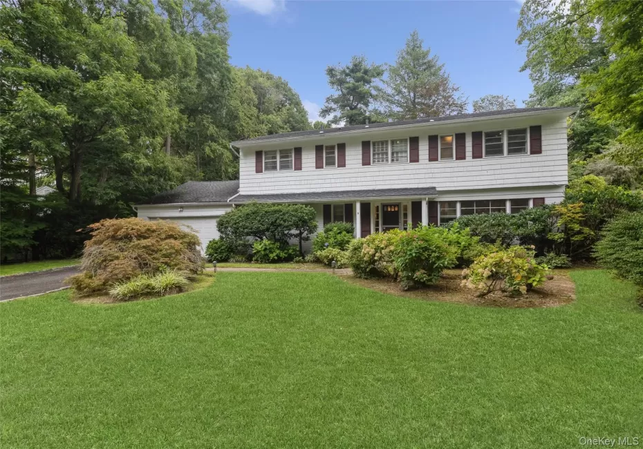 5 Hemlock Drive, North Hempstead, NY, 4 Bedrooms Bedrooms, 9 Rooms Rooms,3 BathroomsBathrooms,Residential,For Rent,Hemlock,0,1045826 5 Hemlock Drive, North Hempstead, NY, 4 Bedrooms Bedrooms, 9 Rooms Rooms,3 BathroomsBathrooms,Residential,For Rent,Hemlock,0,1045826
