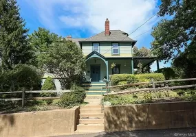 332 Franklin Avenue, Oyster Bay, NY, 1 Bedroom Bedrooms, 3 Rooms Rooms,1 BathroomBathrooms,Residential Lease,For Rent,Franklin,0,1046508 332 Franklin Avenue, Oyster Bay, NY, 1 Bedroom Bedrooms, 3 Rooms Rooms,1 BathroomBathrooms,Residential Lease,For Rent,Franklin,0,1046508