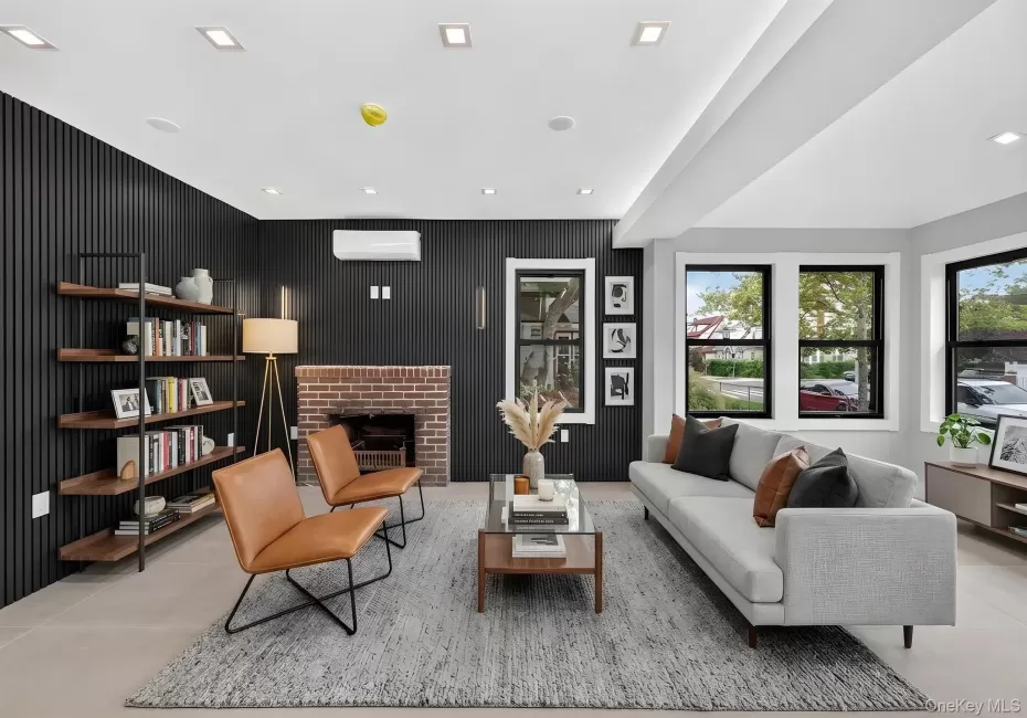 11137 196th Street, New York, NY, 7 Bedrooms Bedrooms, 20 Rooms Rooms,4 BathroomsBathrooms,Residential,For Rent,196th,0,1046635 11137 196th Street, New York, NY, 7 Bedrooms Bedrooms, 20 Rooms Rooms,4 BathroomsBathrooms,Residential,For Rent,196th,0,1046635