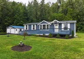 64 Airport Road, Rochester, NY, 3 Bedrooms Bedrooms, 6 Rooms Rooms,2 BathroomsBathrooms,Residential,For Rent,Airport,0,1045984 64 Airport Road, Rochester, NY, 3 Bedrooms Bedrooms, 6 Rooms Rooms,2 BathroomsBathrooms,Residential,For Rent,Airport,0,1045984
