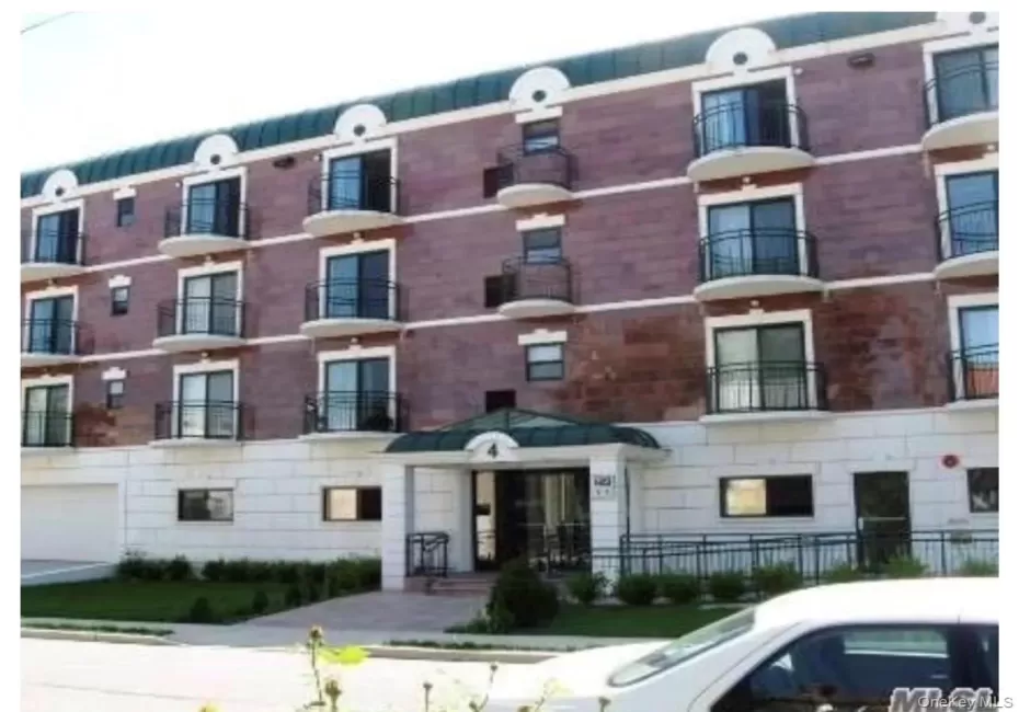 4 Chelsea Place, North Hempstead, NY, 2 Bedrooms Bedrooms, 5 Rooms Rooms,2 BathroomsBathrooms,Residential Lease,For Rent,Chelsea,0,1046496 4 Chelsea Place, North Hempstead, NY, 2 Bedrooms Bedrooms, 5 Rooms Rooms,2 BathroomsBathrooms,Residential Lease,For Rent,Chelsea,0,1046496