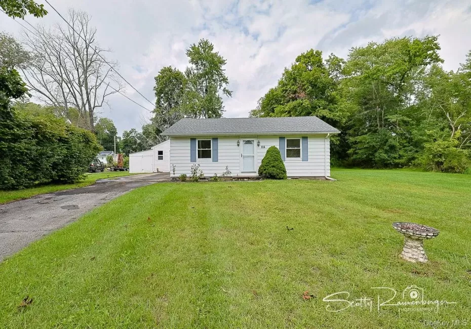 814 Hillside Road, East Fishkill, NY, 2 Bedrooms Bedrooms, 4 Rooms Rooms,1 BathroomBathrooms,Residential,For Rent,Hillside,0,1046735 814 Hillside Road, East Fishkill, NY, 2 Bedrooms Bedrooms, 4 Rooms Rooms,1 BathroomBathrooms,Residential,For Rent,Hillside,0,1046735