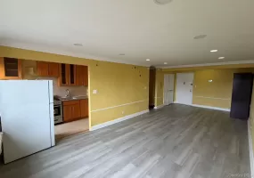 83-45 Vietor Ave, New York, NY, 2 Rooms Rooms,1 BathroomBathrooms,Residential,For Rent,Vietor Ave,0,1046710 83-45 Vietor Ave, New York, NY, 2 Rooms Rooms,1 BathroomBathrooms,Residential,For Rent,Vietor Ave,0,1046710