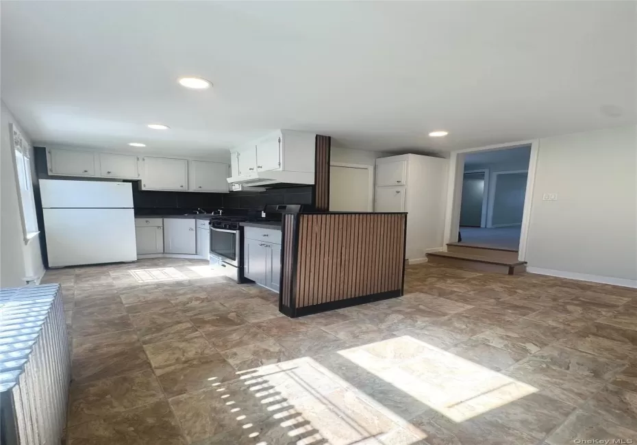 249 Macquesten Parkway, Mount Vernon, NY, 2 Bedrooms Bedrooms, 5 Rooms Rooms,1 BathroomBathrooms,Residential Lease,For Rent,Macquesten,0,1046822 249 Macquesten Parkway, Mount Vernon, NY, 2 Bedrooms Bedrooms, 5 Rooms Rooms,1 BathroomBathrooms,Residential Lease,For Rent,Macquesten,0,1046822