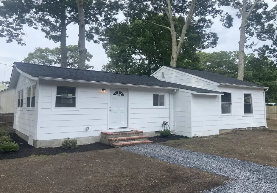 181 Cypress Drive, Brookhaven, NY, 3 Bedrooms Bedrooms, 5 Rooms Rooms,1 BathroomBathrooms,Residential,For Rent,Cypress,0,1046777 181 Cypress Drive, Brookhaven, NY, 3 Bedrooms Bedrooms, 5 Rooms Rooms,1 BathroomBathrooms,Residential,For Rent,Cypress,0,1046777