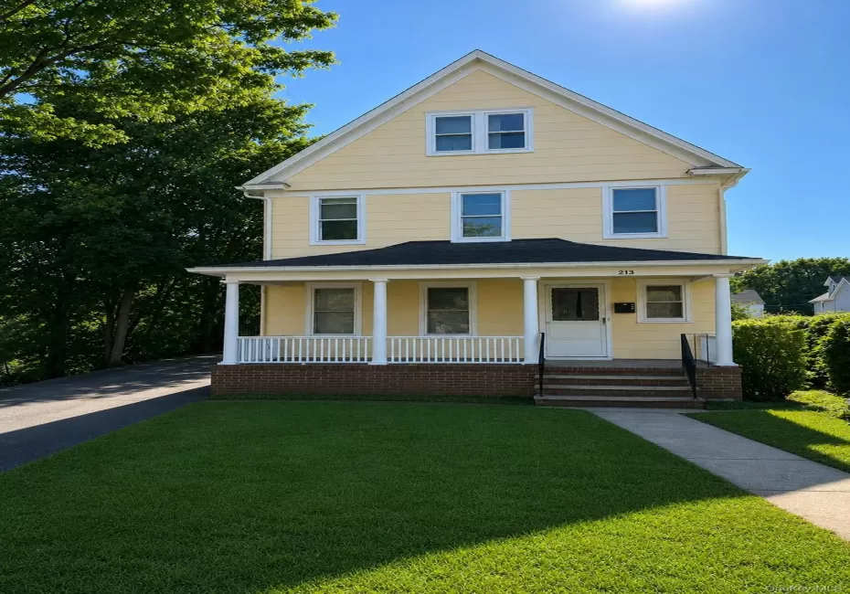 213 Washington Avenue, Hempstead, NY, 4 Bedrooms Bedrooms, 9 Rooms Rooms,2 BathroomsBathrooms,Residential,For Rent,Washington,0,1046881 213 Washington Avenue, Hempstead, NY, 4 Bedrooms Bedrooms, 9 Rooms Rooms,2 BathroomsBathrooms,Residential,For Rent,Washington,0,1046881