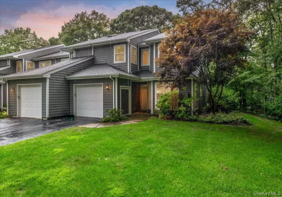 38 Larkspur Lane, Huntington, NY, 3 Bedrooms Bedrooms, 6 Rooms Rooms,2 BathroomsBathrooms,Residential,For Rent,Larkspur,0,1046224 38 Larkspur Lane, Huntington, NY, 3 Bedrooms Bedrooms, 6 Rooms Rooms,2 BathroomsBathrooms,Residential,For Rent,Larkspur,0,1046224