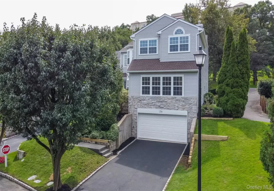 26 Hamlet Drive, Islip, NY, 5 Bedrooms Bedrooms, 18 Rooms Rooms,3 BathroomsBathrooms,Residential,For Rent,Hamlet,0,1046896 26 Hamlet Drive, Islip, NY, 5 Bedrooms Bedrooms, 18 Rooms Rooms,3 BathroomsBathrooms,Residential,For Rent,Hamlet,0,1046896