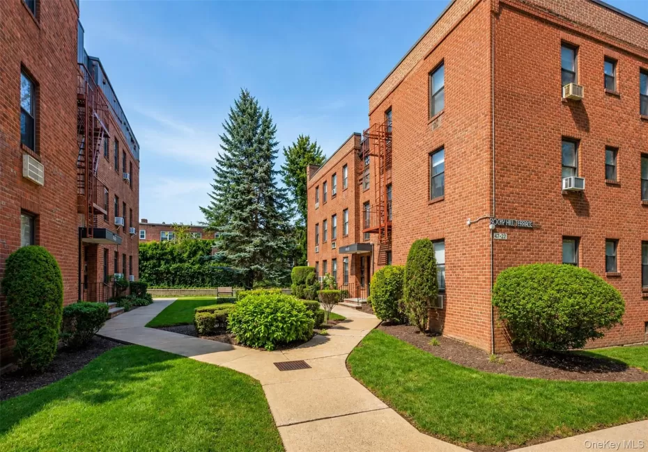 47-22 215th Pl, New York, NY, 2 Bedrooms Bedrooms, 5 Rooms Rooms,1 BathroomBathrooms,Residential,For Rent,215th Pl,0,1046836 47-22 215th Pl, New York, NY, 2 Bedrooms Bedrooms, 5 Rooms Rooms,1 BathroomBathrooms,Residential,For Rent,215th Pl,0,1046836
