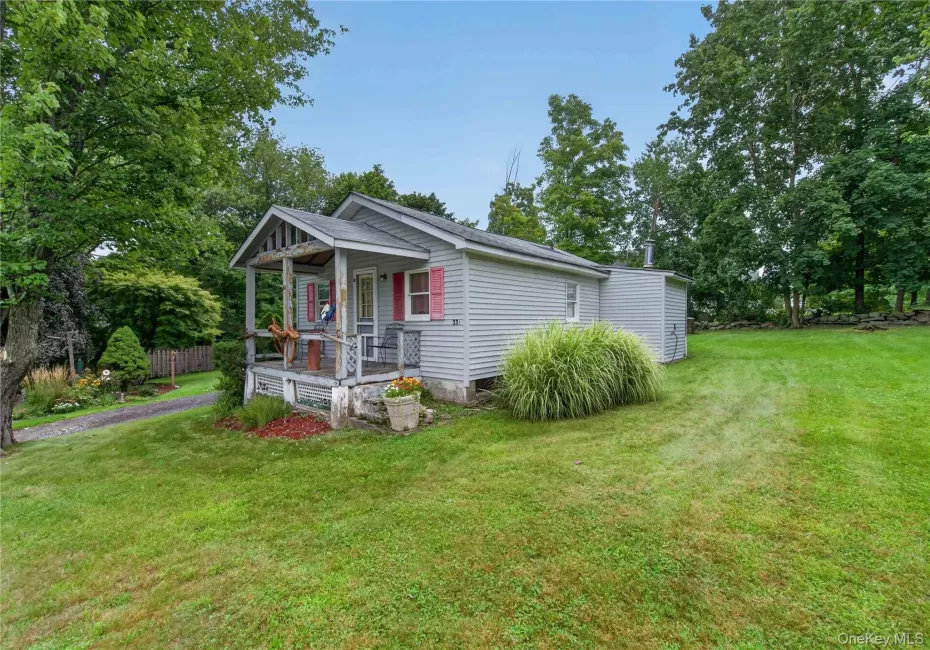 33 Crossman Avenue, Monroe, NY, 2 Bedrooms Bedrooms, 5 Rooms Rooms,1 BathroomBathrooms,Residential,For Rent,Crossman,0,1046861 33 Crossman Avenue, Monroe, NY, 2 Bedrooms Bedrooms, 5 Rooms Rooms,1 BathroomBathrooms,Residential,For Rent,Crossman,0,1046861