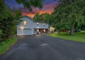 121 Hammond Road, Haverstraw, NY, 5 Bedrooms Bedrooms, 14 Rooms Rooms,3 BathroomsBathrooms,Residential,For Rent,Hammond,0,1046955 121 Hammond Road, Haverstraw, NY, 5 Bedrooms Bedrooms, 14 Rooms Rooms,3 BathroomsBathrooms,Residential,For Rent,Hammond,0,1046955