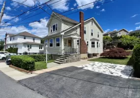 16 Richardson Place, Eastchester, NY, 3 Bedrooms Bedrooms, 6 Rooms Rooms,1 BathroomBathrooms,Residential Lease,For Rent,Richardson,0,1023764 16 Richardson Place, Eastchester, NY, 3 Bedrooms Bedrooms, 6 Rooms Rooms,1 BathroomBathrooms,Residential Lease,For Rent,Richardson,0,1023764